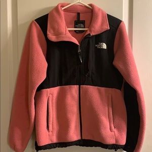 Women’s size small north face jacket
